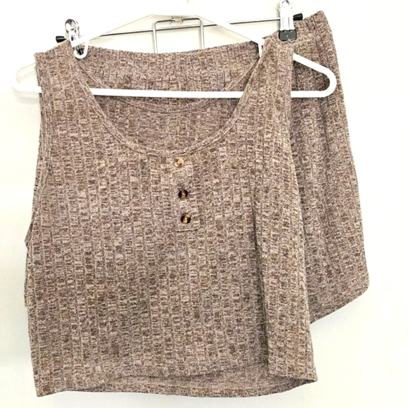 SHEIN Other - SHEIN Curve Taupe Textured Sleeveless Top and Shorts Pajama Set Sz XXL